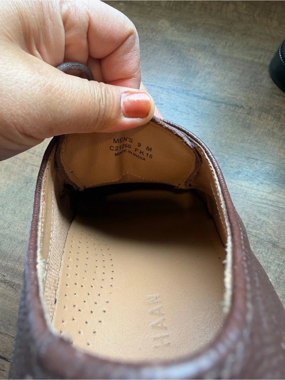 Cole Haan Men's Brown Leather Derby Shoes - Grained Lace-Up 9